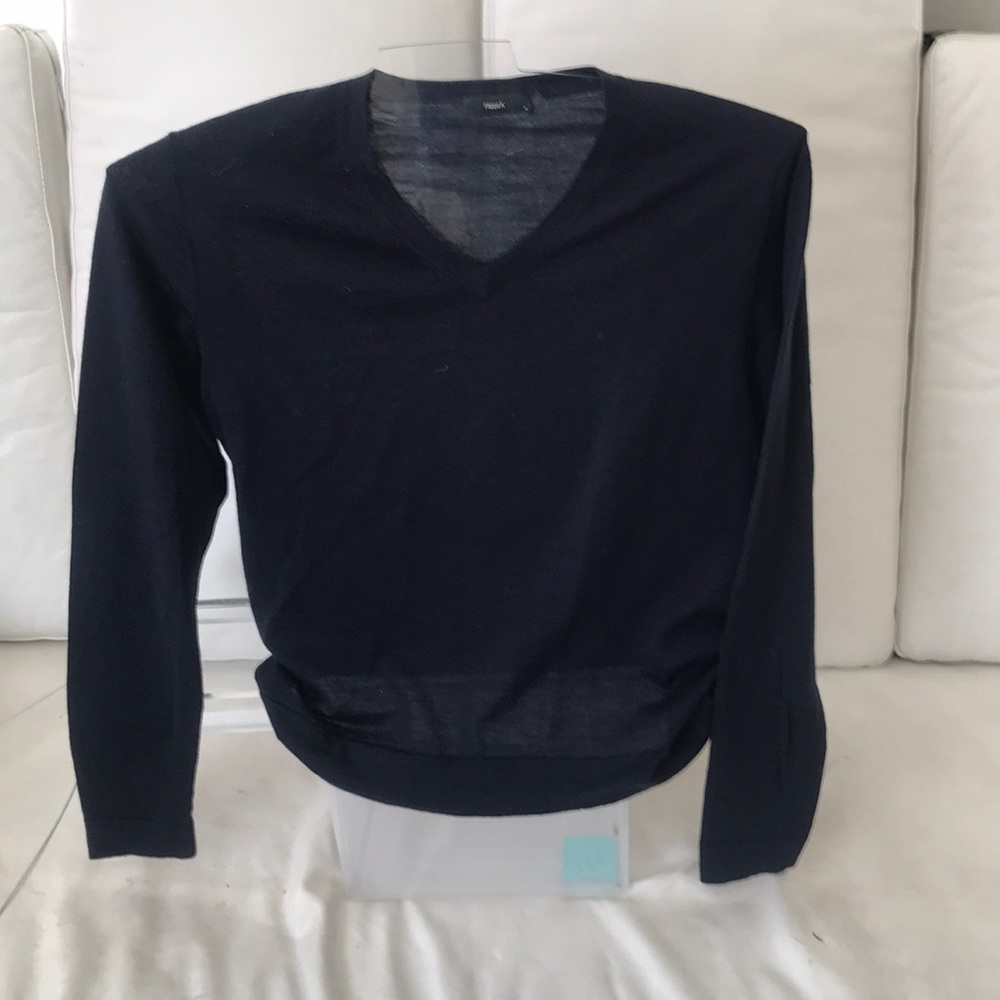 Filippa K Men’s Med Navy Wool V-Neck Sweater